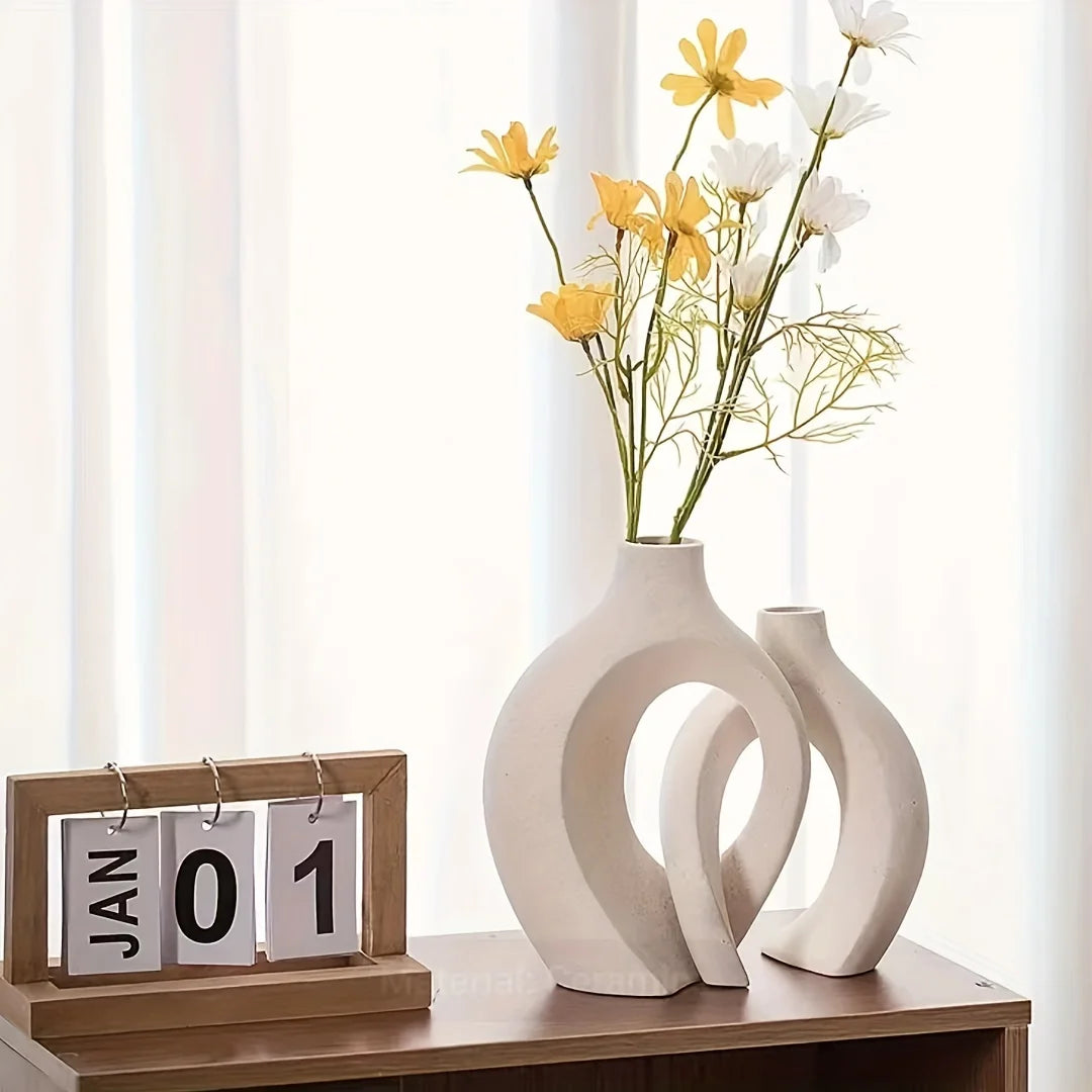 Modern Boho Ceramic Vase Set: Chic Décor for Living Spaces